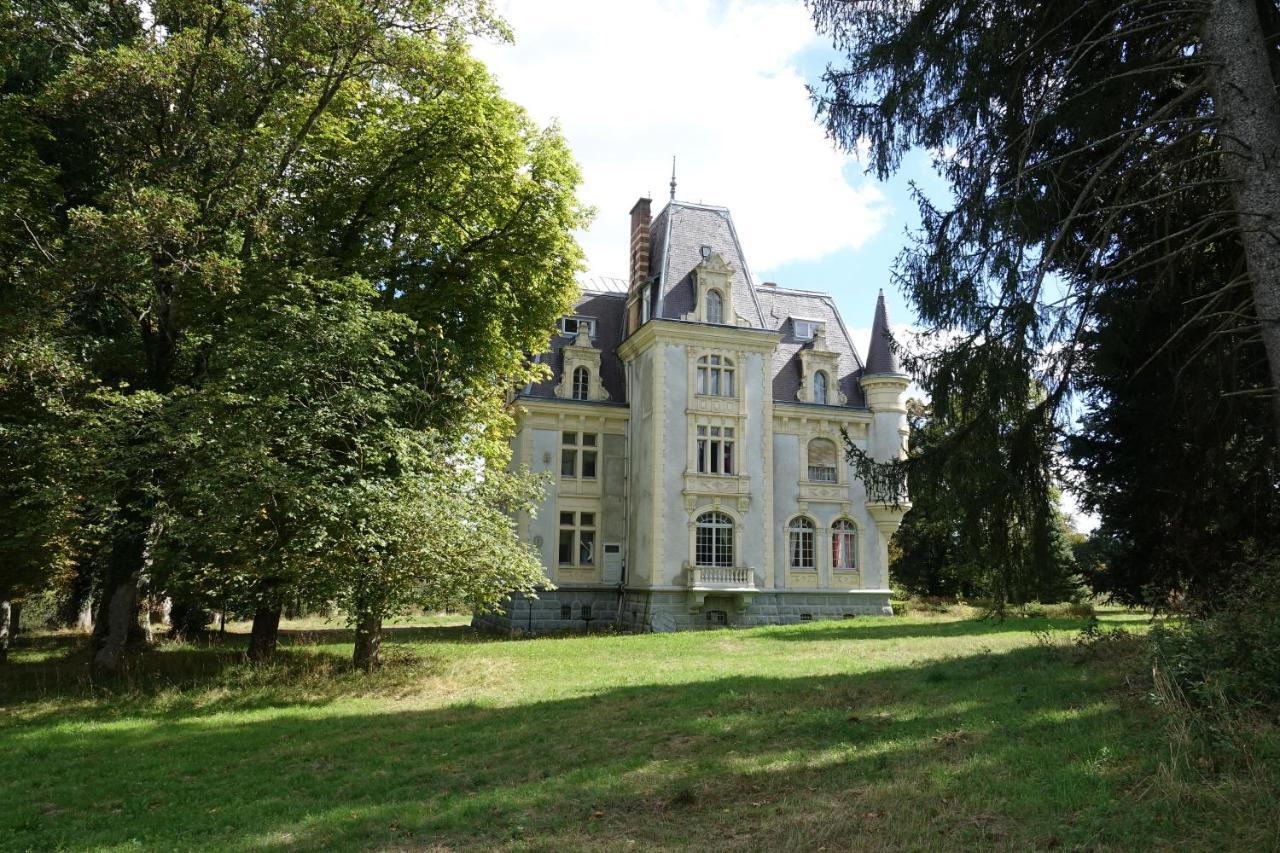 Chateau De Chazelpaud Saint-Bard Exterior photo